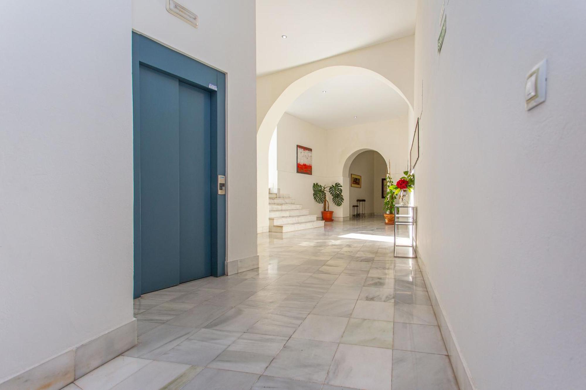 Apartamento Centro Con Piscina Y Parking El Puerto de Santa María Exterior foto